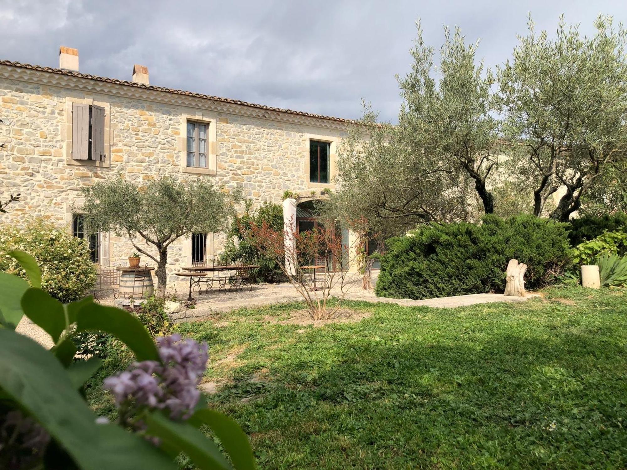 Le Coing Des Vignes Bed & Breakfast Mauressargues Bagian luar foto